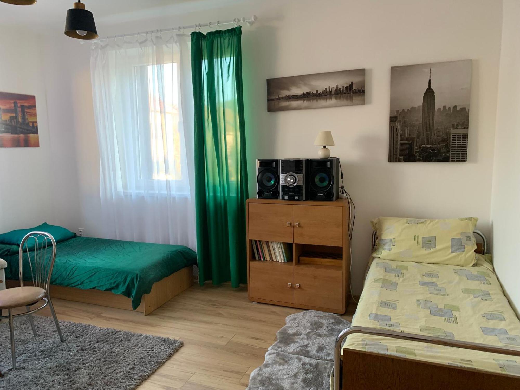 Mnichov Dvor Hotel Slovenska Lupca ภายนอก รูปภาพ